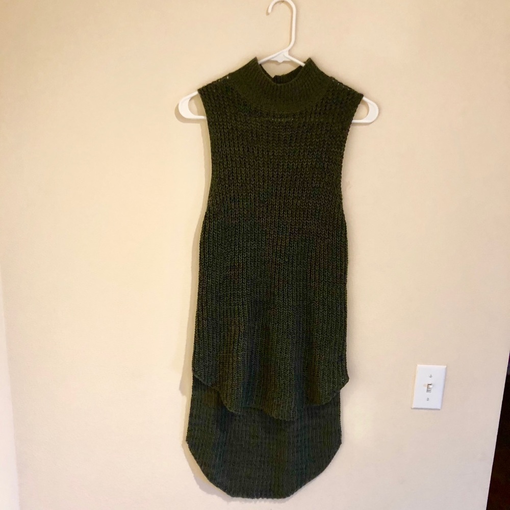 🍁KNIT HIGH NECK SWEATER TANK🍁